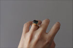 Anillo con bisel de turmalina 